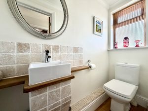 Cloakroom- click for photo gallery